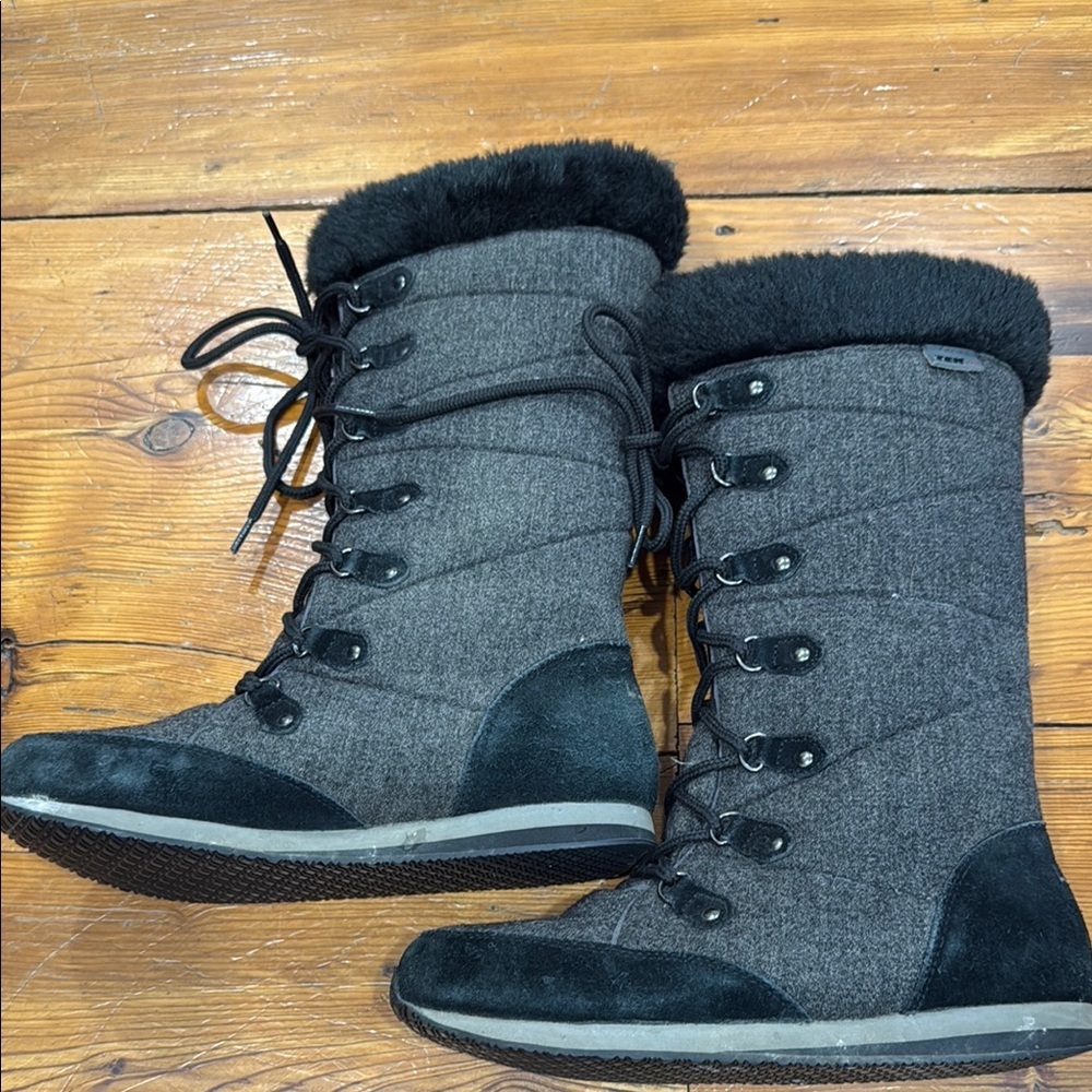 LL Bean Black Lace-Up Winter Boots with Fur Lining size 9 ID 299782 - Picture 5 of 11
